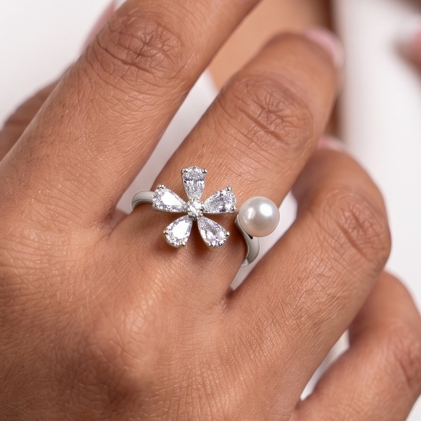 Floral Pearl Ring - Silver