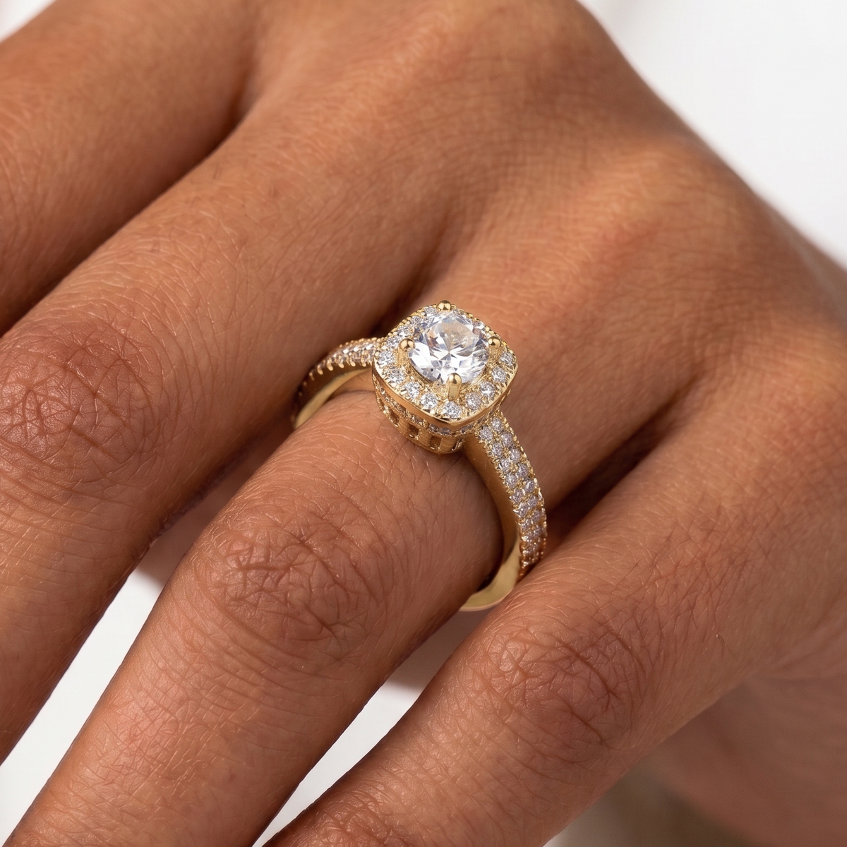 Crown Jewel Solitaire Ring - Gold - 0.38 CT