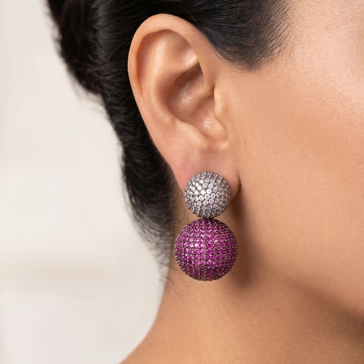 Lucent Earrings - Ruby pink