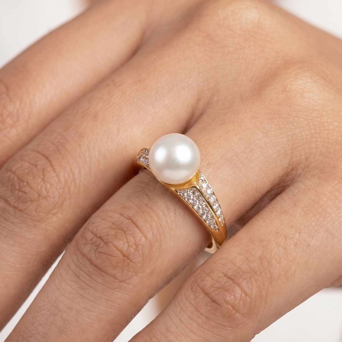 Pearl Diamond Ring - Gold & Silver