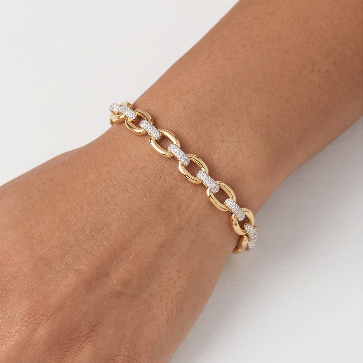 Lumina Link Bracelet - Gold