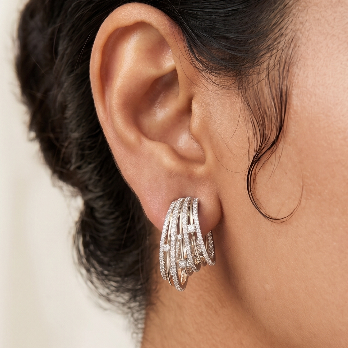 Saira Earrings - silver